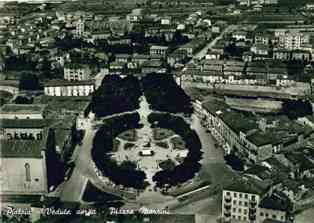 PISTOIA VEDUTA AEREA PIAZZA MAZZINI 1958